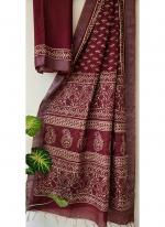 Cotton  Maroon Daily Wear Printed Saree